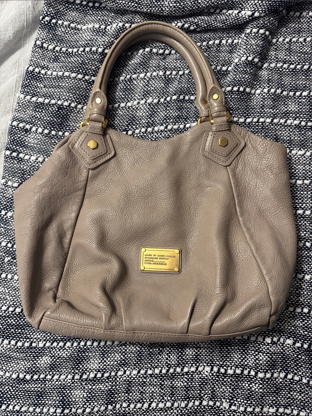 Y2K Vintage Marc by Marc Jacobs Pebbled Leather Bag in Taupe with Gold Hardware